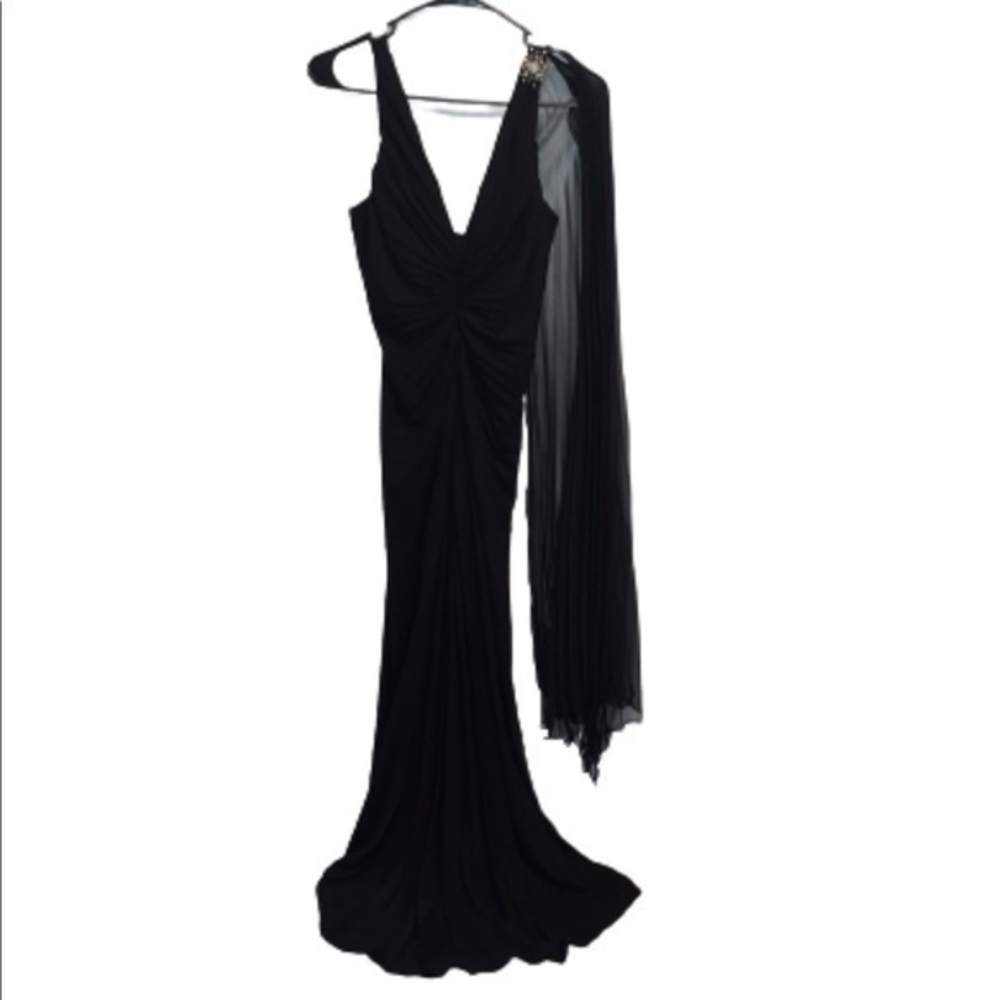 BCBGMAXAZRIA black floor length evening dress size M